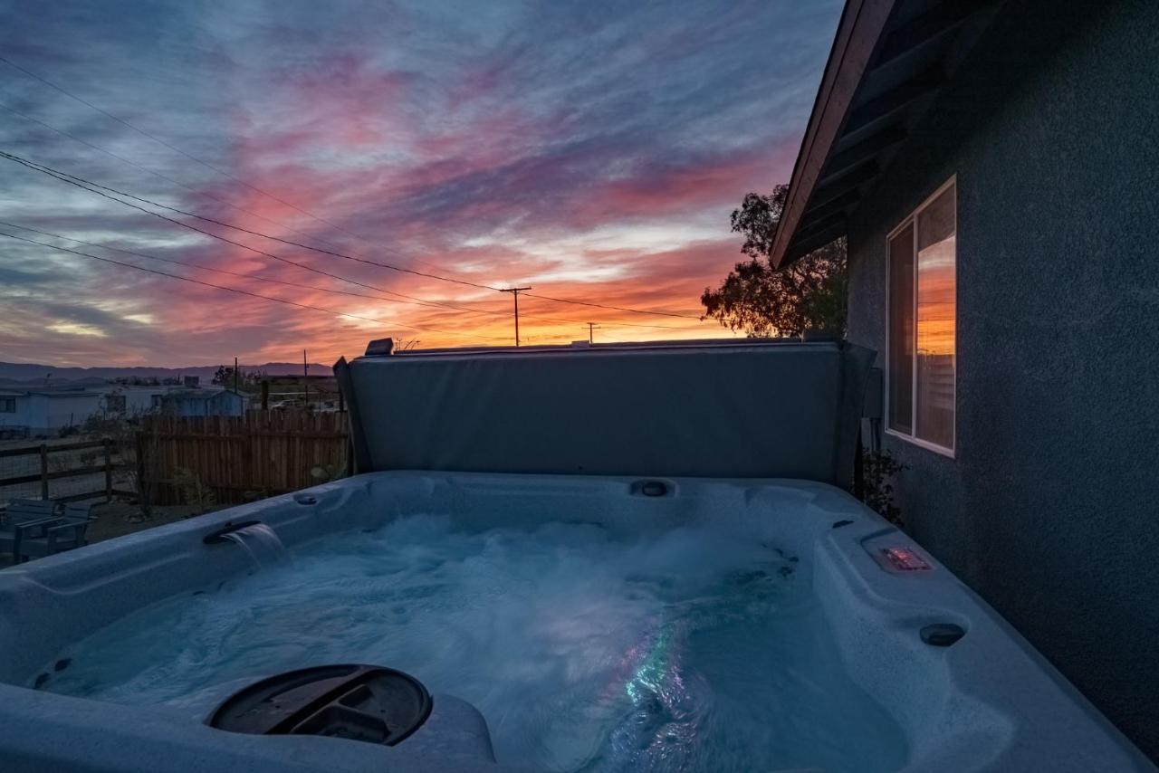 Holiday home Desert Twilight 29 - Hot Tub & Ev Charger